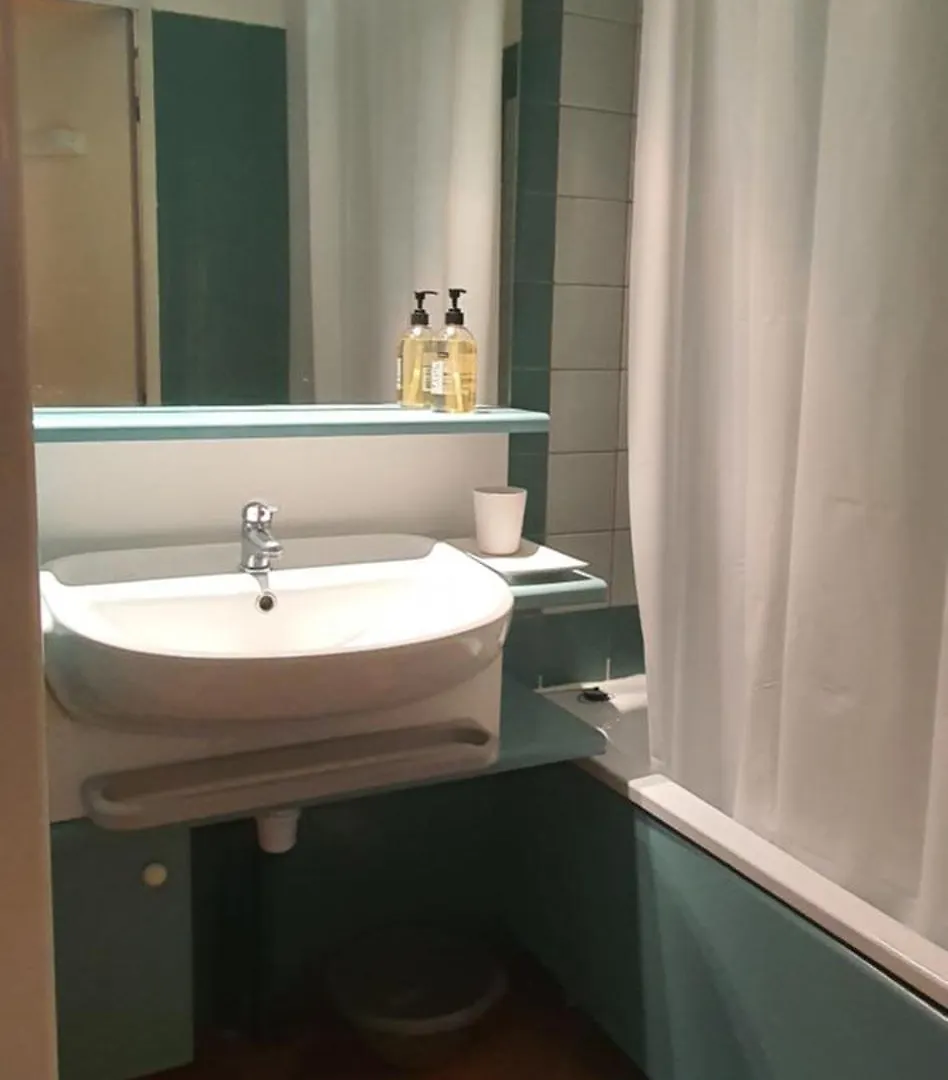Daire Cottage Du Golf En Morbihan Ploemel