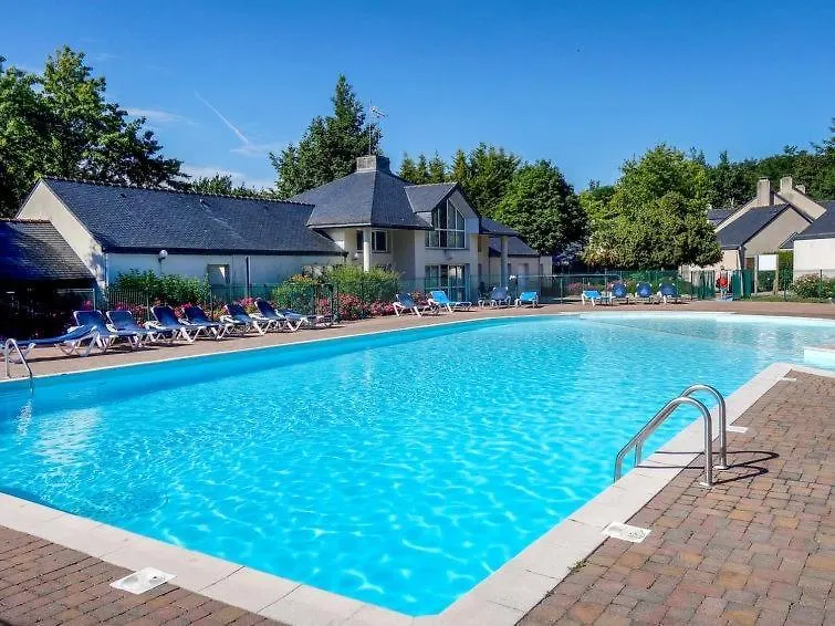 Cottage Du Golf En Morbihan Ploemel